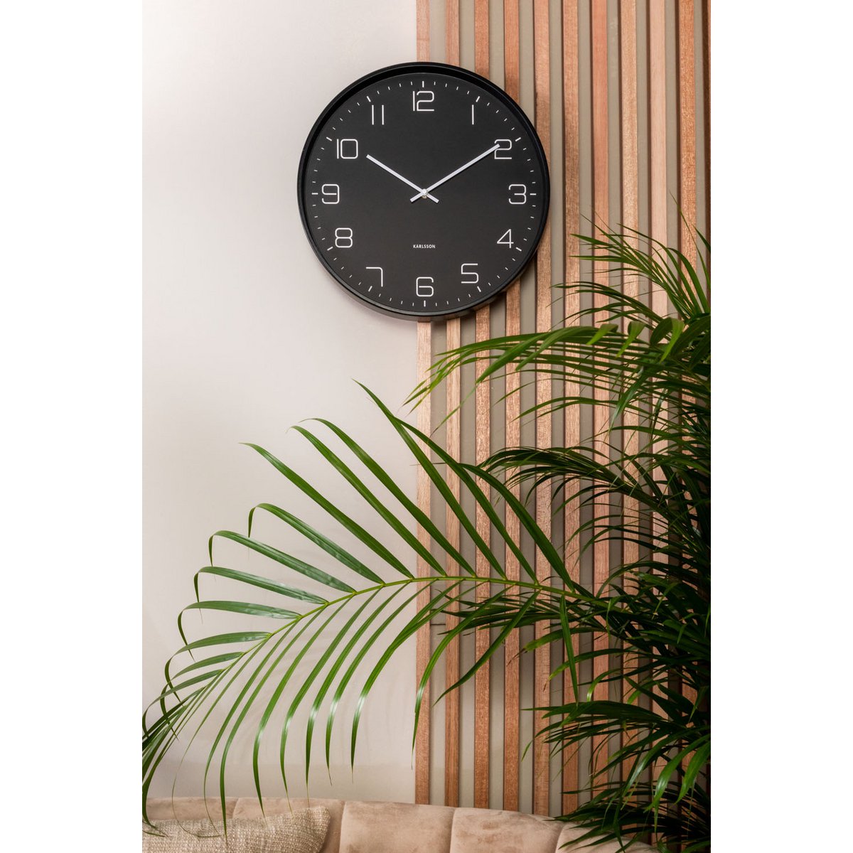 Wanduhr Lofty