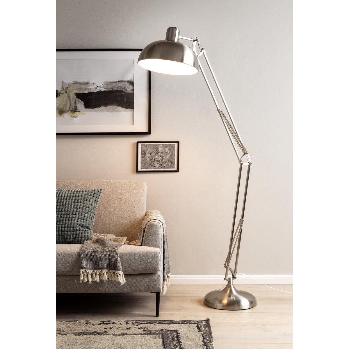 Industrial floor lamp steel adjustable