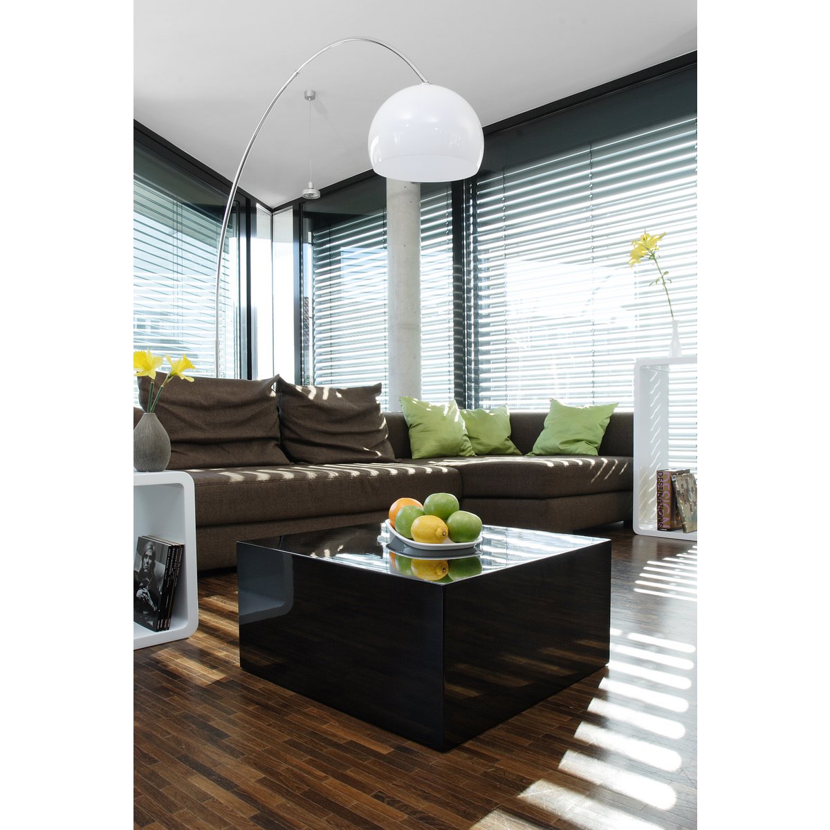 Coffee table 60x60x30cm black