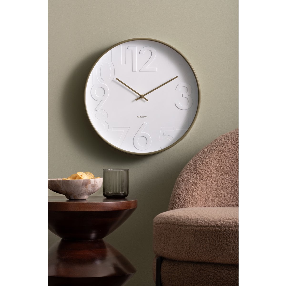 Wanduhr Fasten