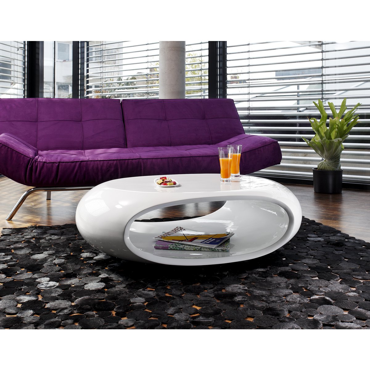 Coffee table 100x70x32 cm white fiberglass