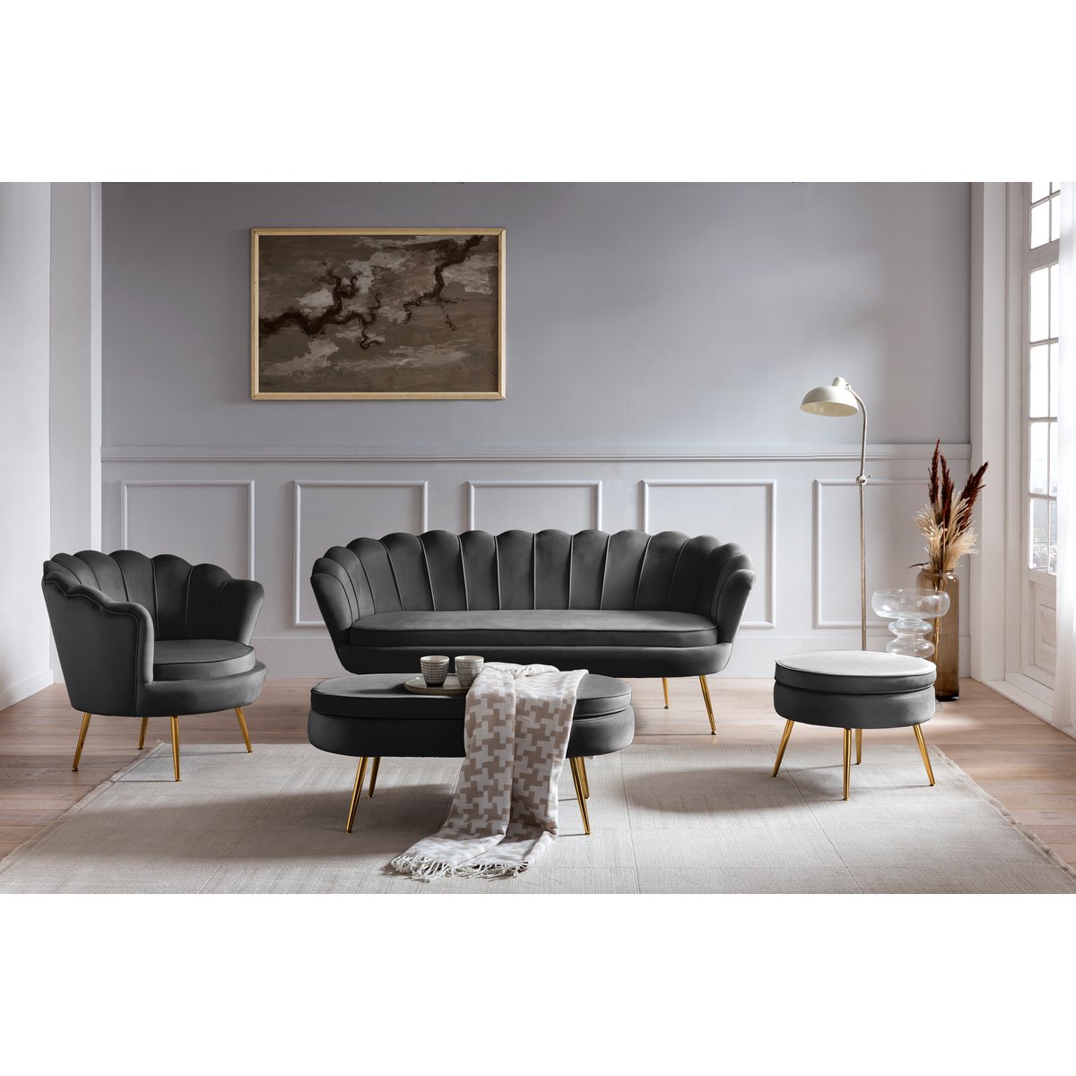 Shell sofa 3 seater in black velvet
