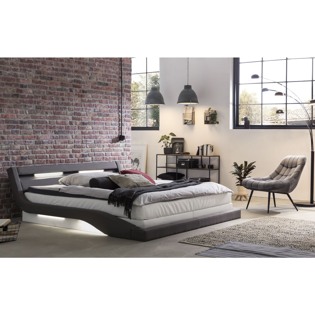 Armchair XXL velvet gray metal black