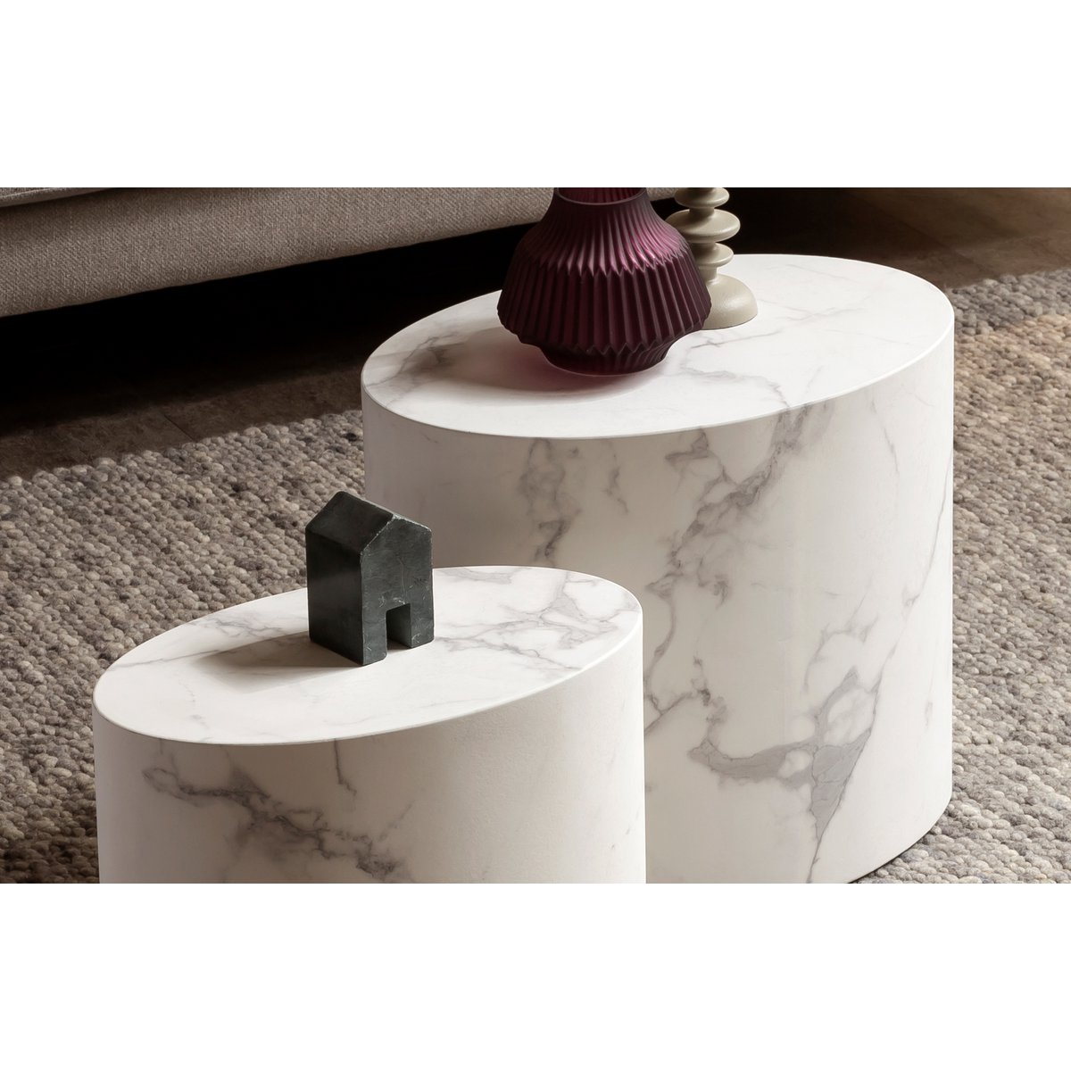 Coffee table set of 2
