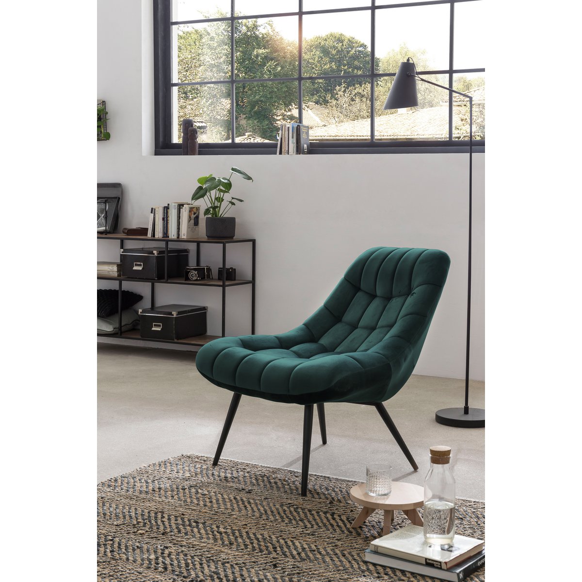 Armchair XXL velvet green metal black