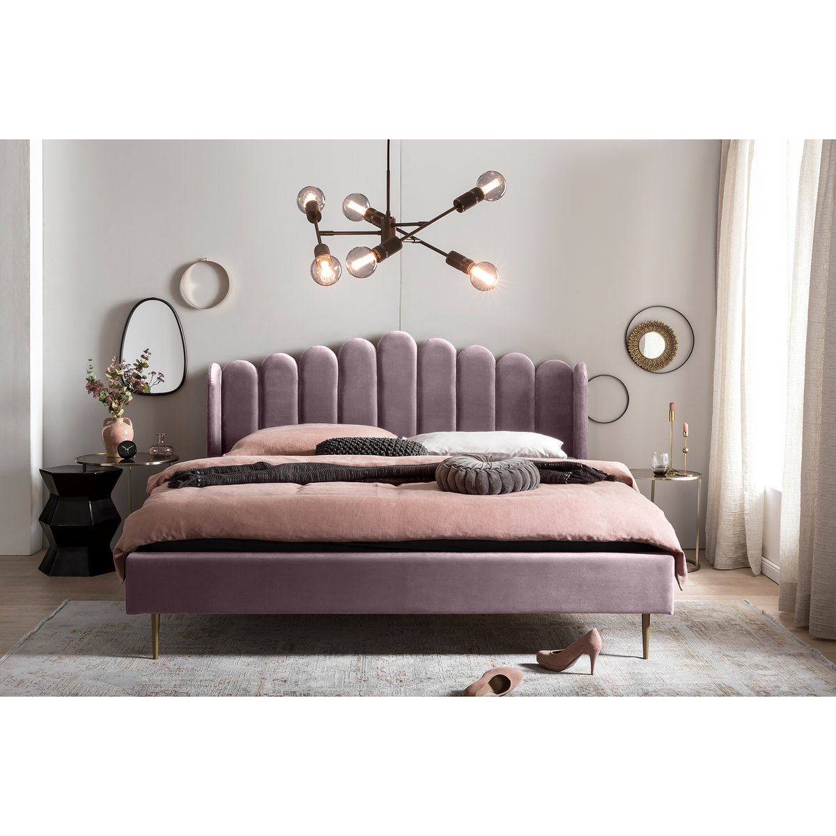 Velvet shell bed 180x200 cm