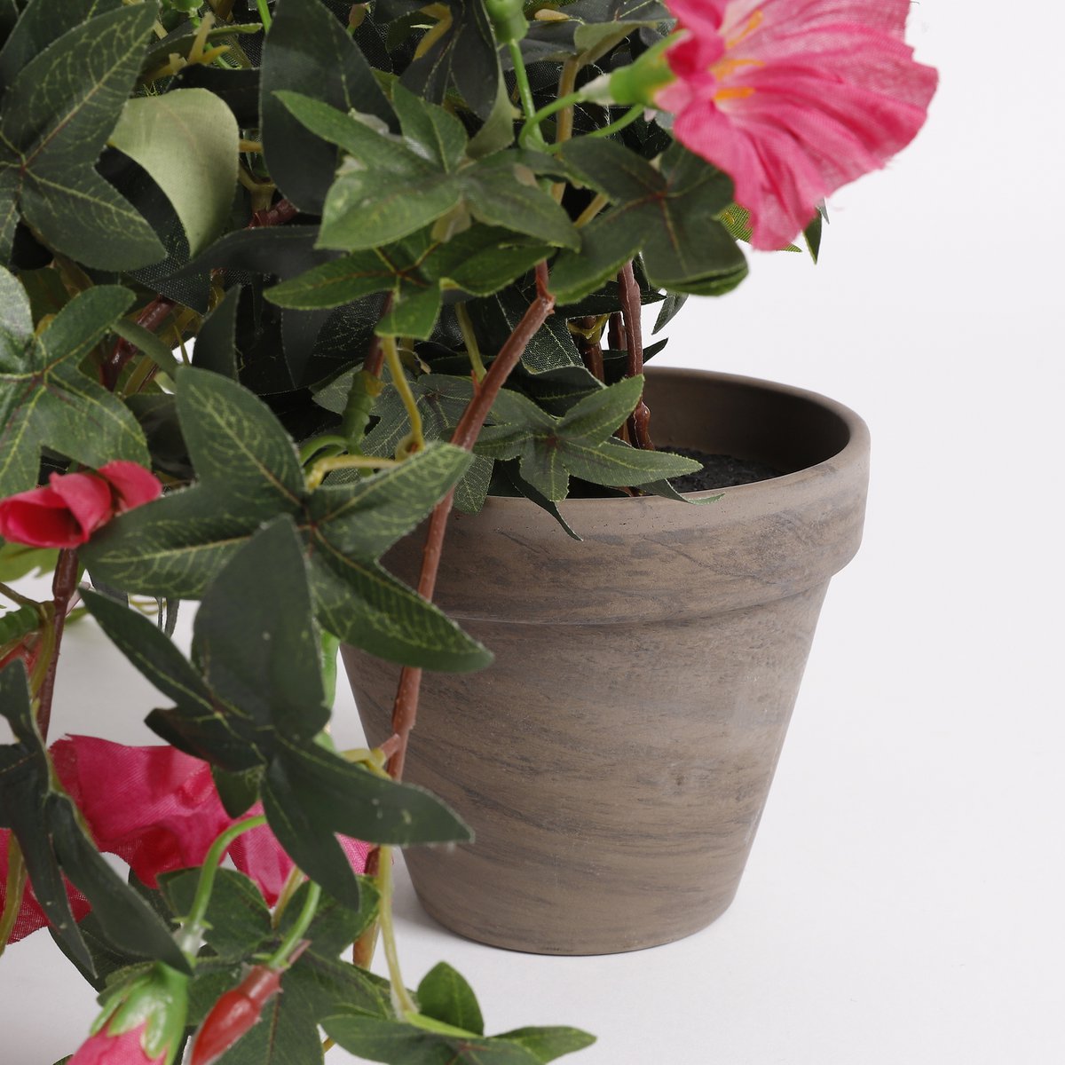 Künstliche Petunien-Hängepflanze im Stan-Blumentopf – L25 x B45 x H50 cm – Dunkelrosa