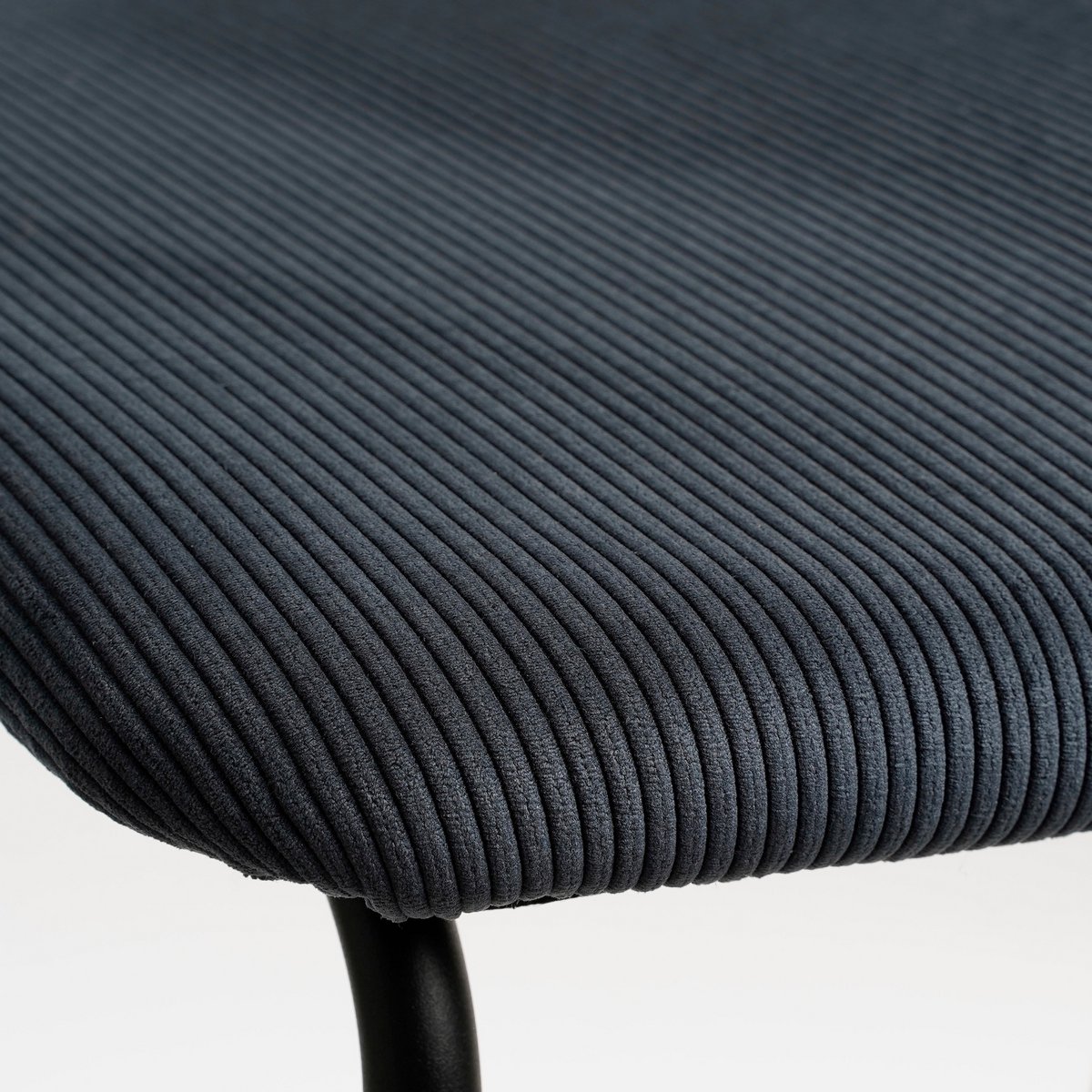 Nanet Barhocker – H91 cm – Samt – Dunkelblau
