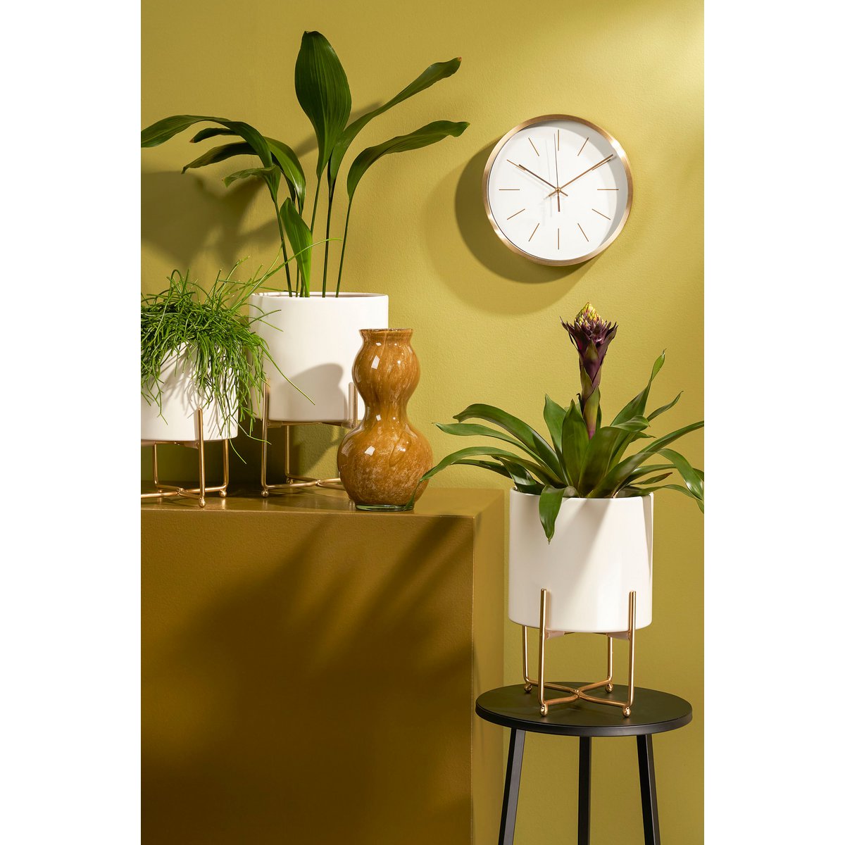 Widder-Blumentopf auf Ständer – 3er-Set – H32 x Ø24 cm – Weiß
