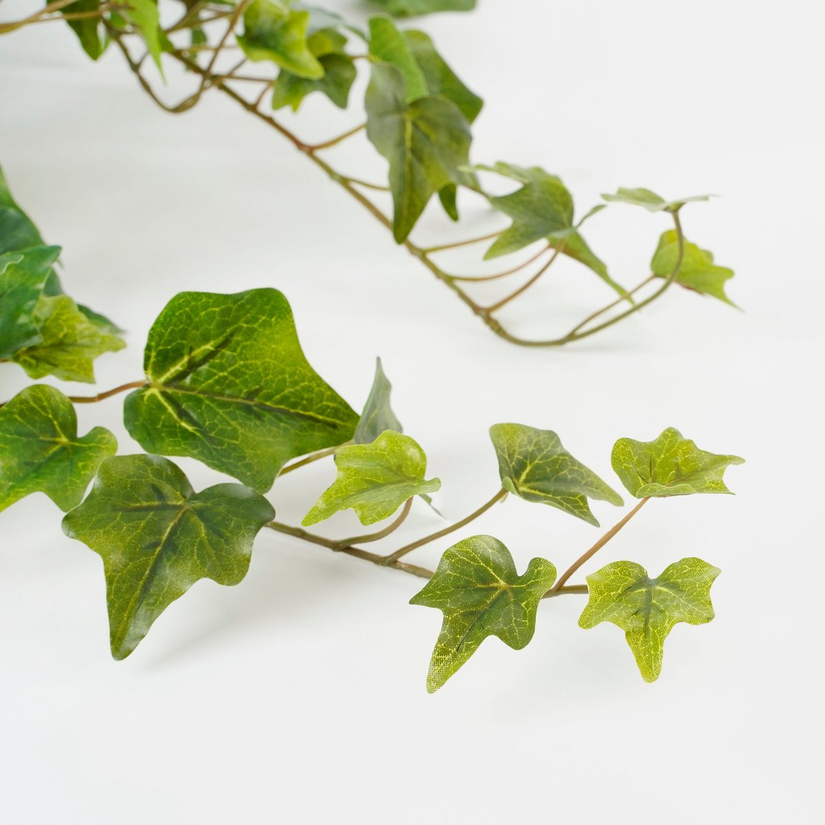 Hedera Künstliche Hängepflanze – H71 cm – Grün