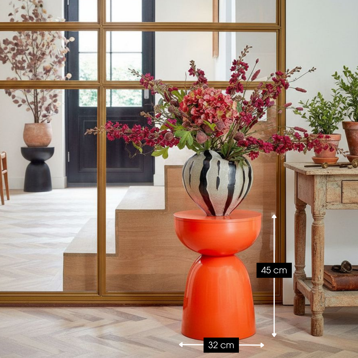 Elliott Orange Beistelltisch
