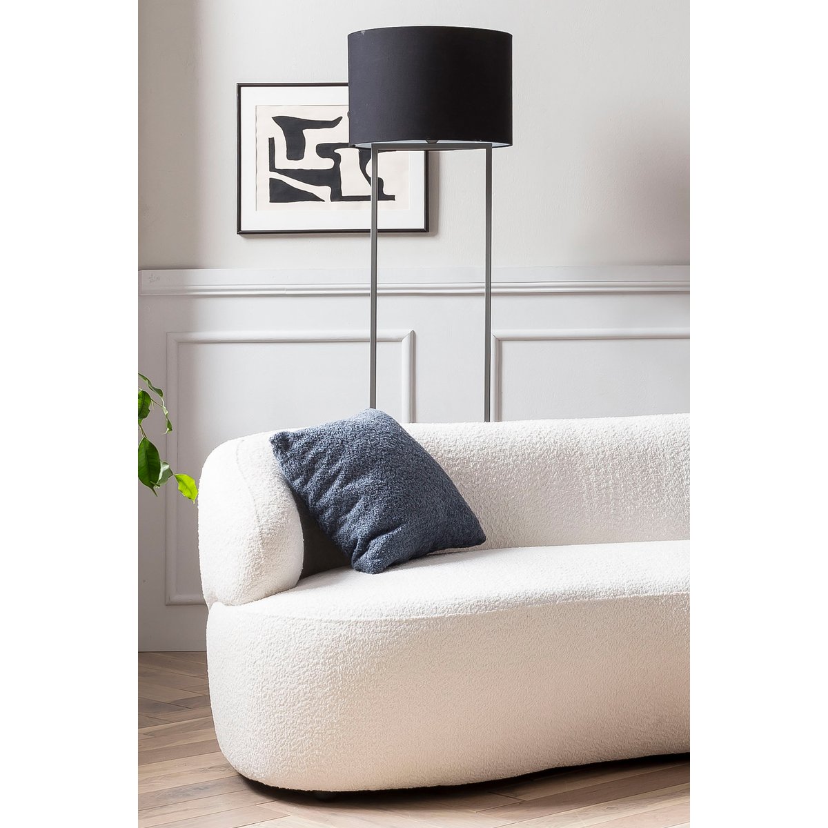 Kidney sofa 2-seater Bouclé fabric white