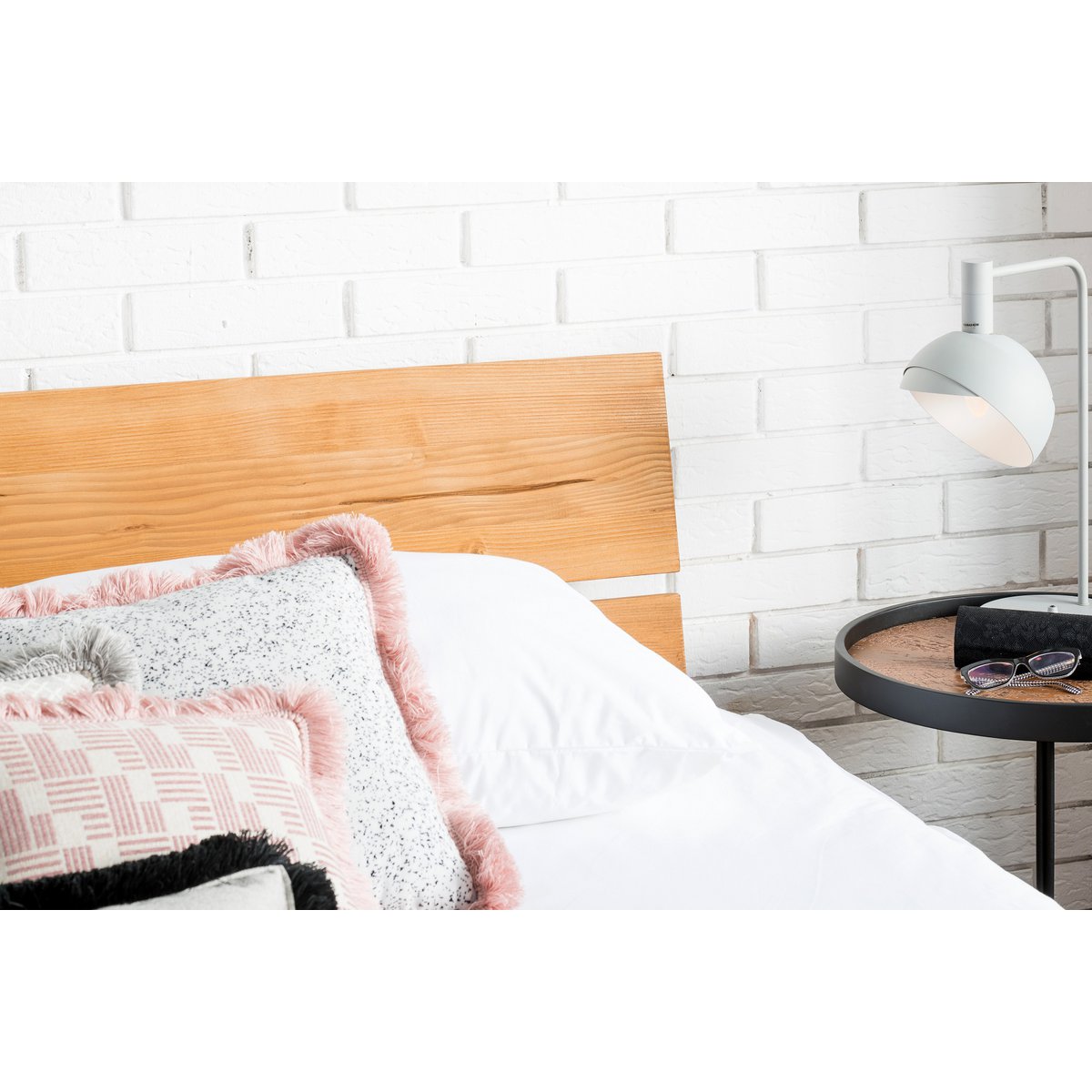 Beam bed 160 x 200 cm