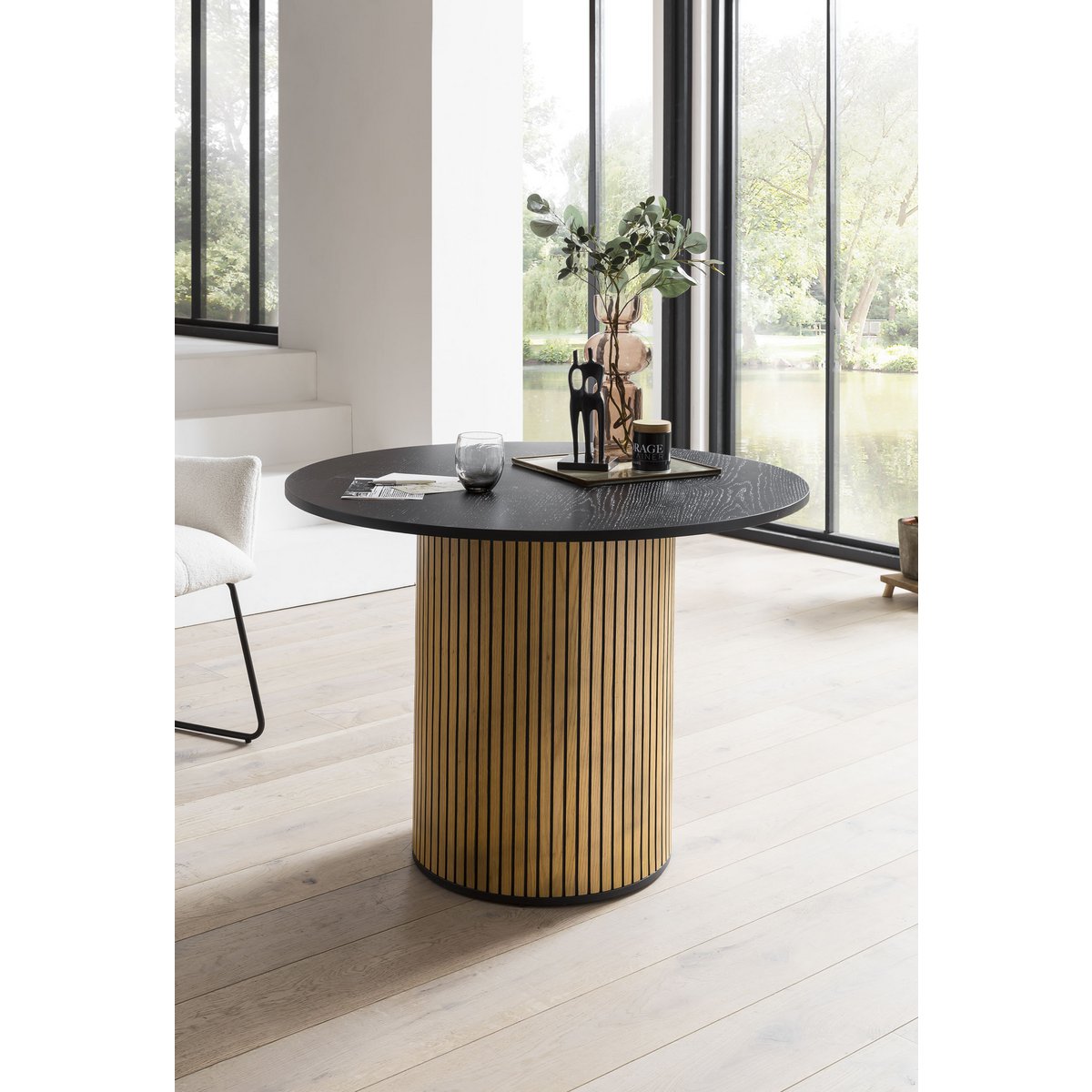 Dining table Ø 120 cm