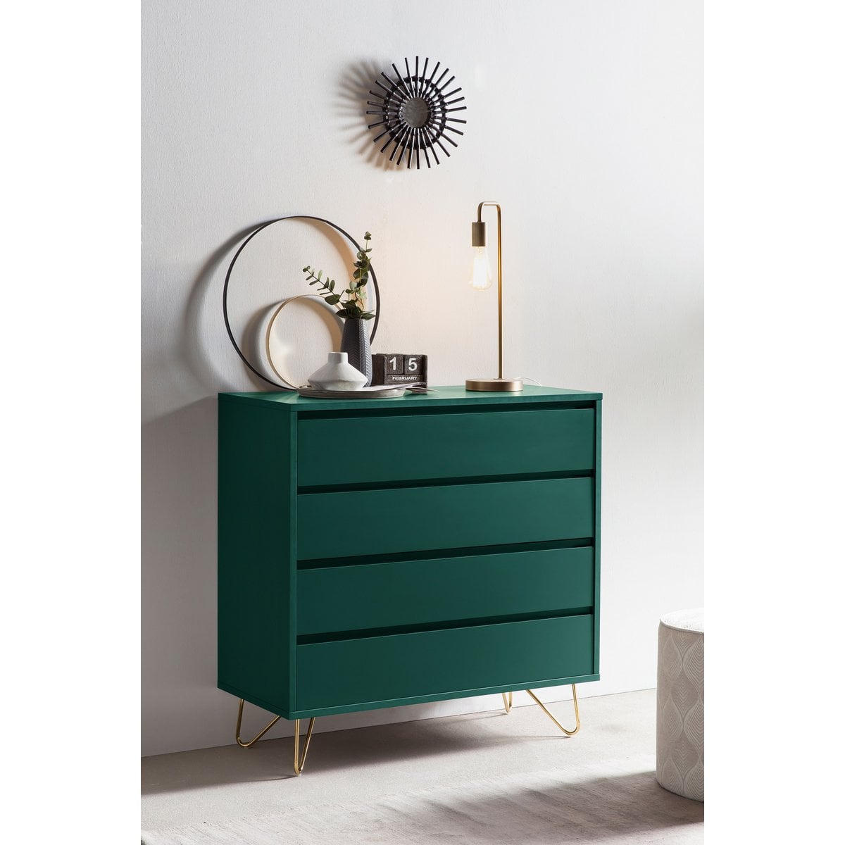 Chest of drawers wide with 4 drawers