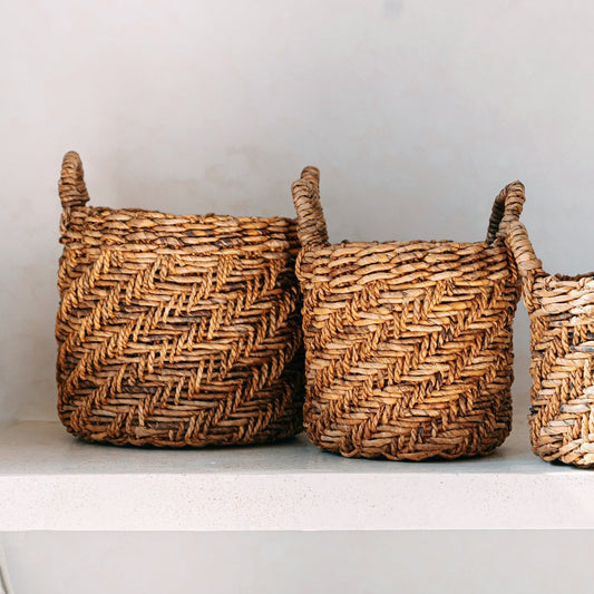 Boho -Wäscherei oder Pflanzenkorb - runder gewebter Lagerkorb - dekorativer Korb aus Bananenfasern (3 Größen Ø 25/32/38 cm) Rinjani