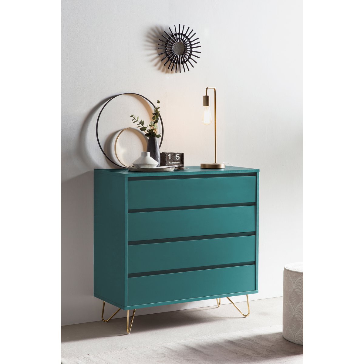 Chest of drawers wide with 4 drawers