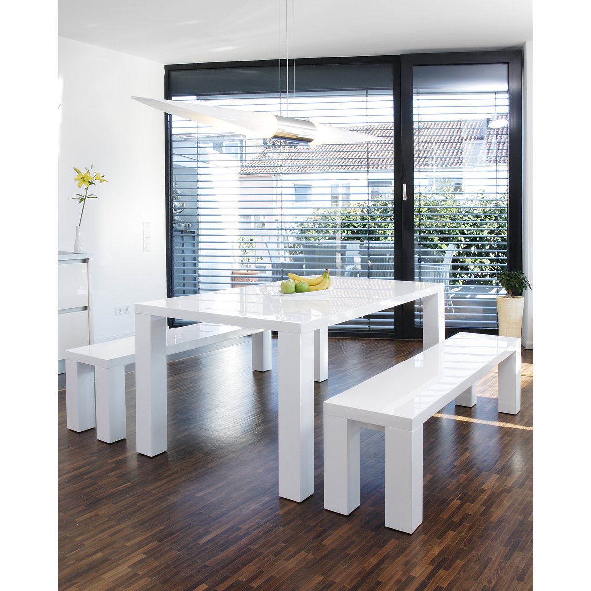 Dining table 140x90x76 cm white