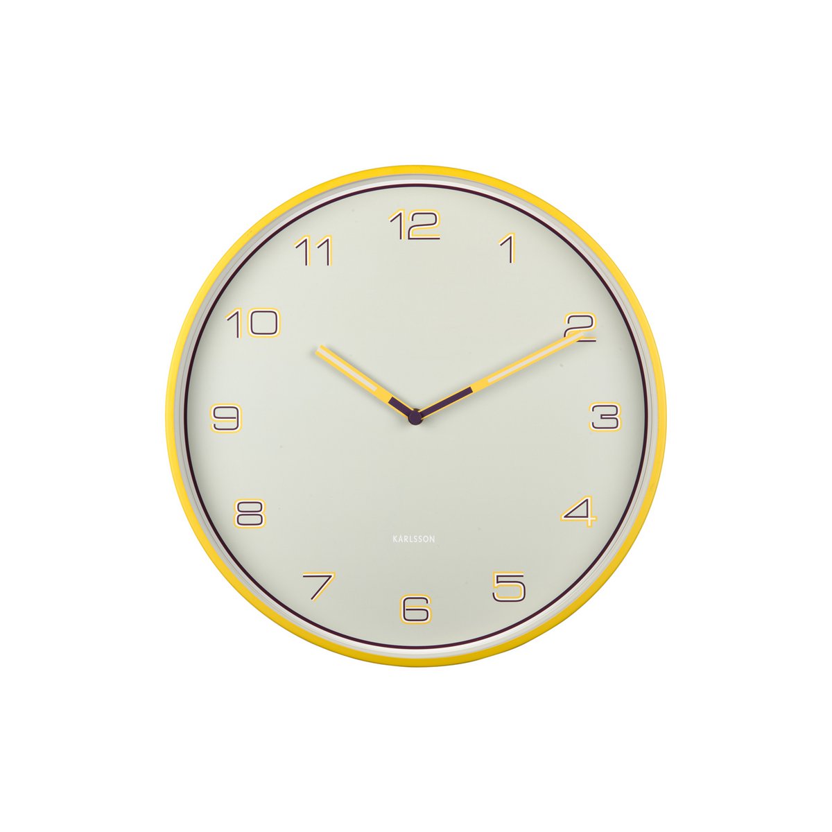 Wanduhr mit linierten Zahlen