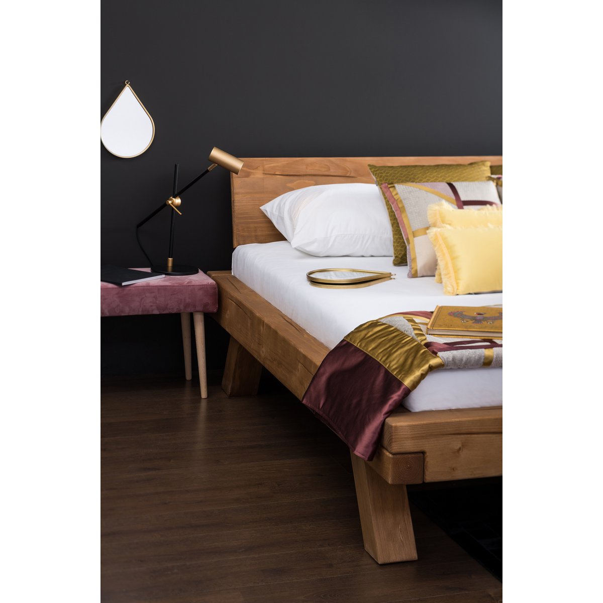 Beam bed 140 x 200 cm