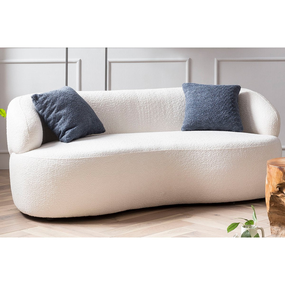 Kidney sofa 2-seater Bouclé fabric white
