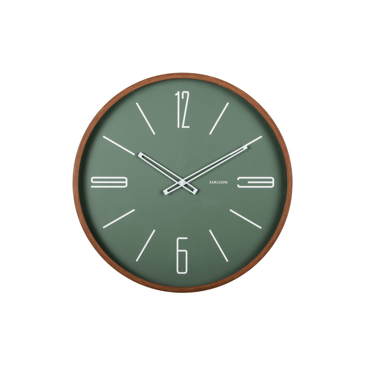 Wanduhr mit der Aufschrift „Groß“.