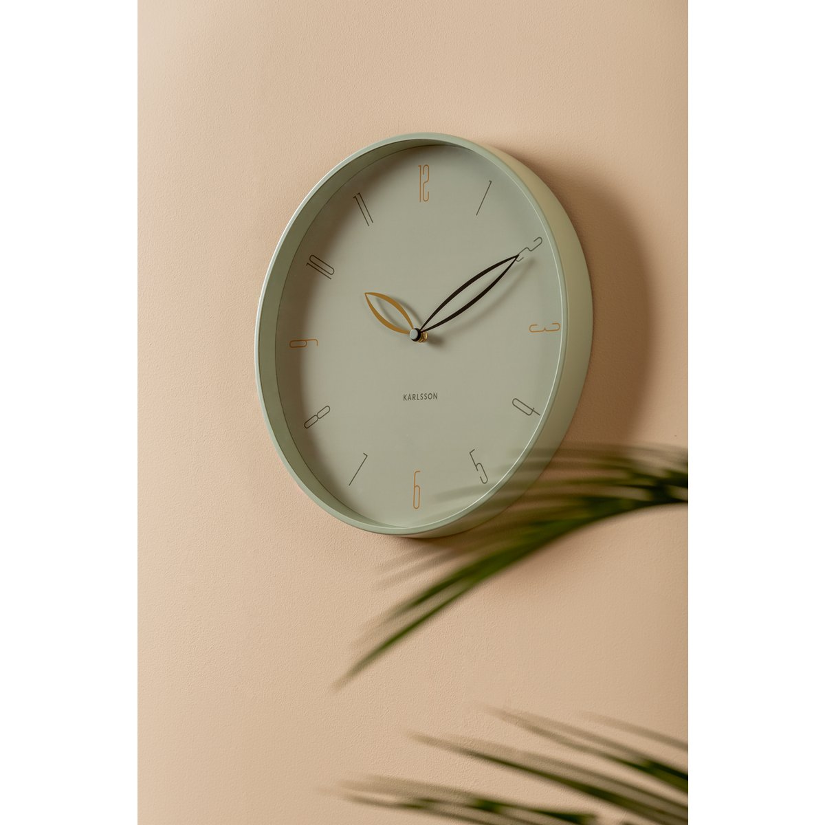 Wanduhr Blütenblätter