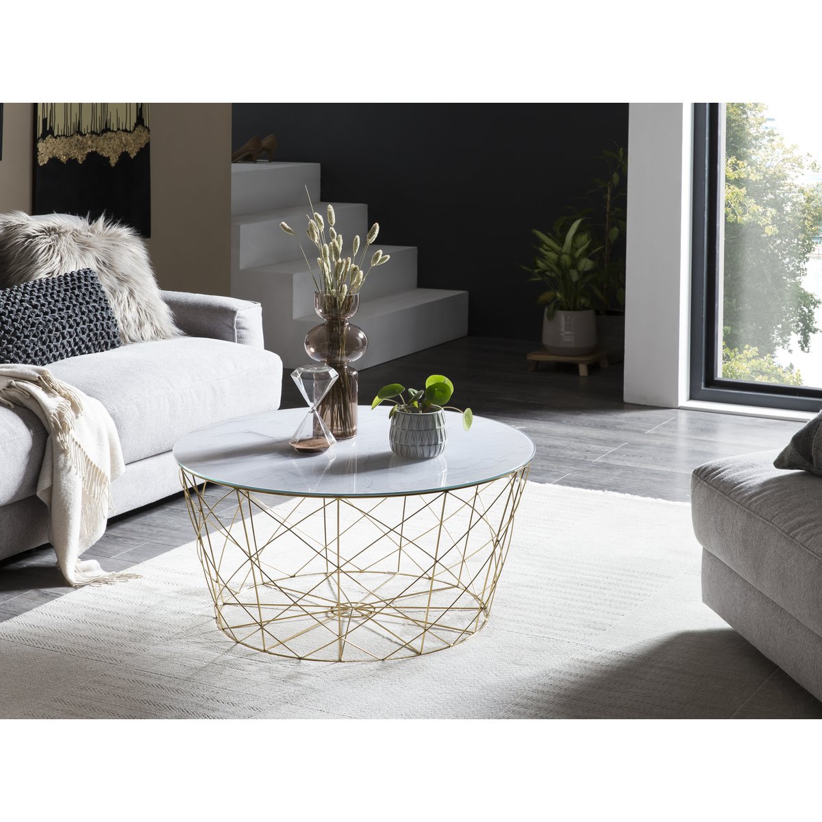 Coffee table with metal basket Ø 80 cm