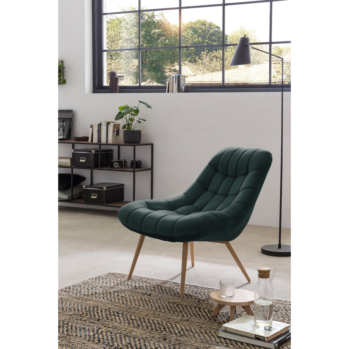 Armchair XXL velvet green metal wood look