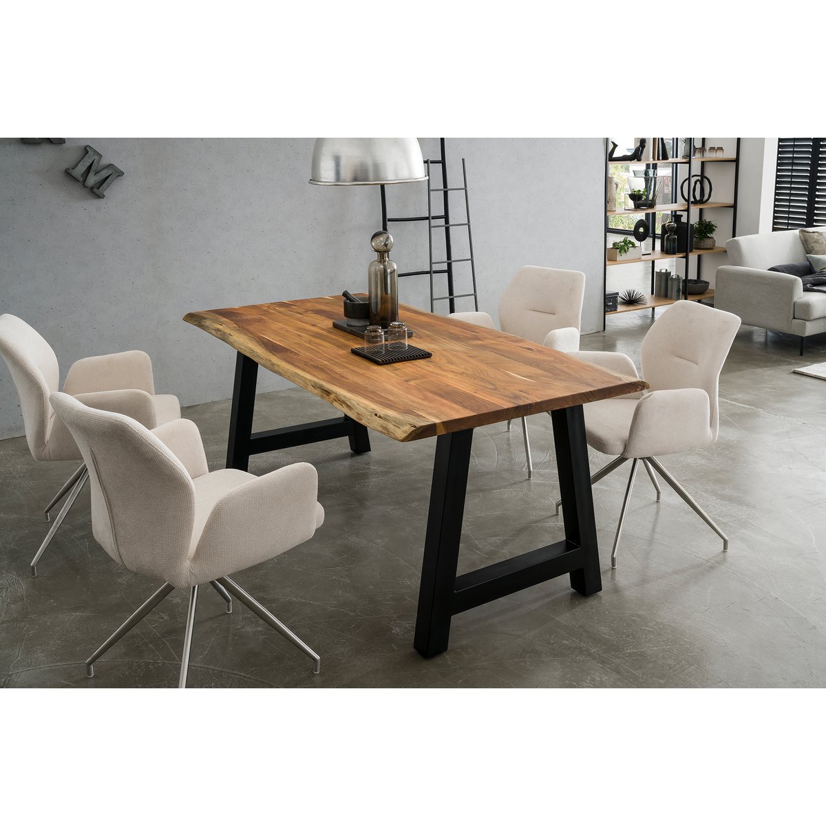 Acacia dining table 140x80 cm
