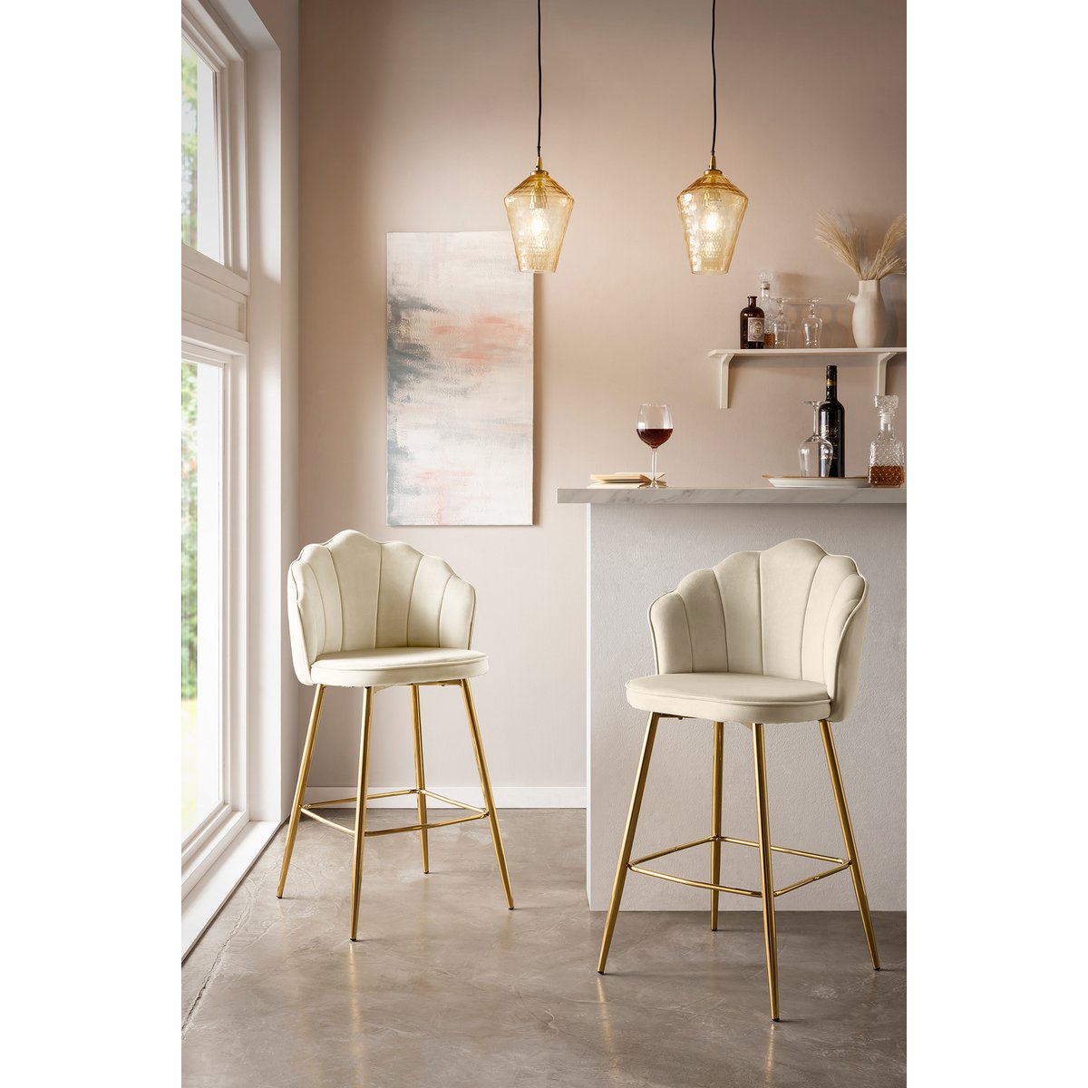 Set of 2 shell design bar stools in beige velvet