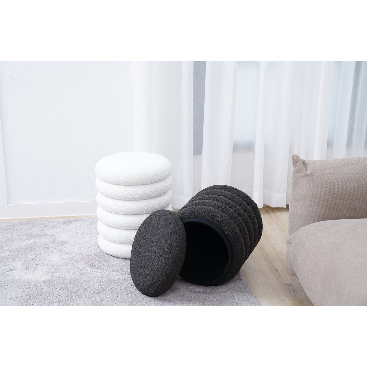 Curly Sitzhocker Ø38 cm White