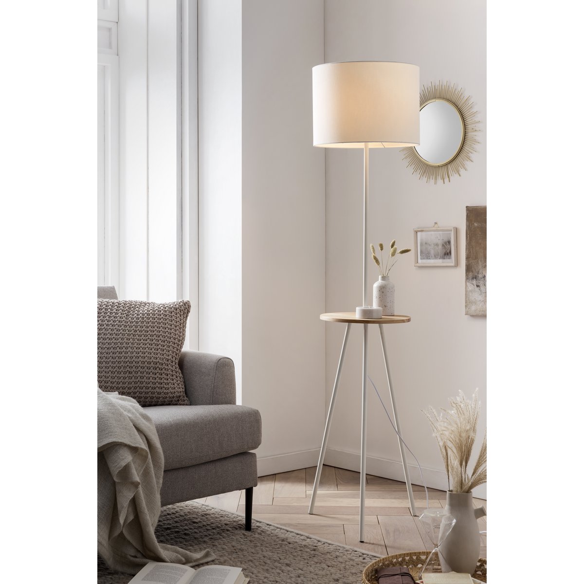 Floor lamp with wooden tray
