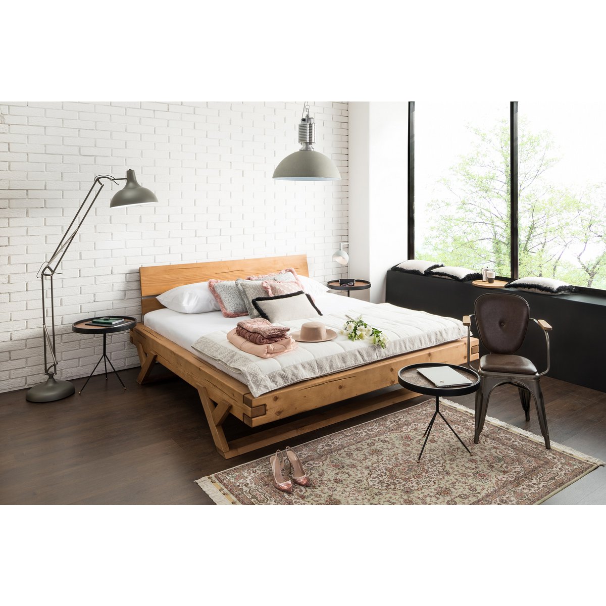 Beam bed 140 x 200 cm