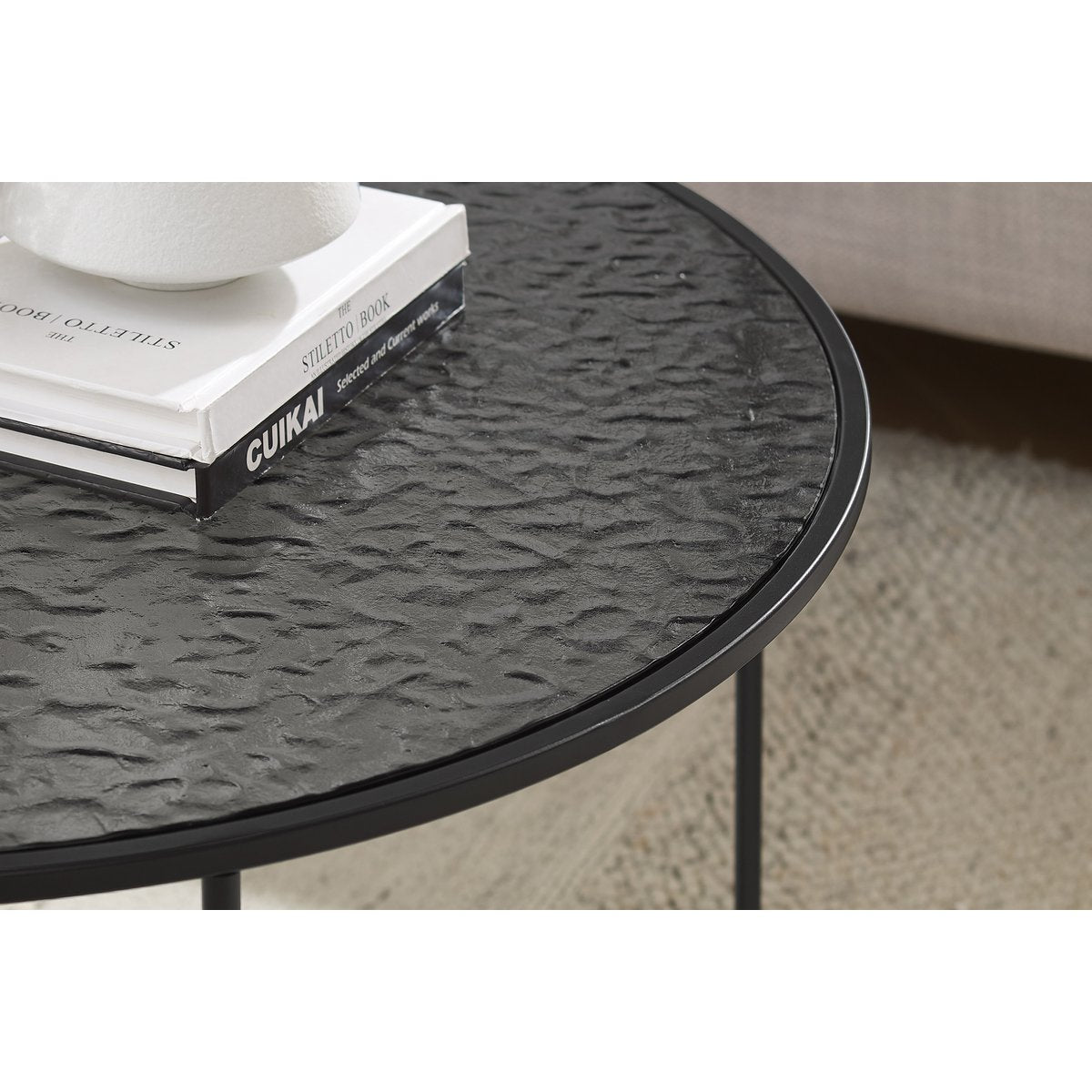Coffee table Ø 80 cm black