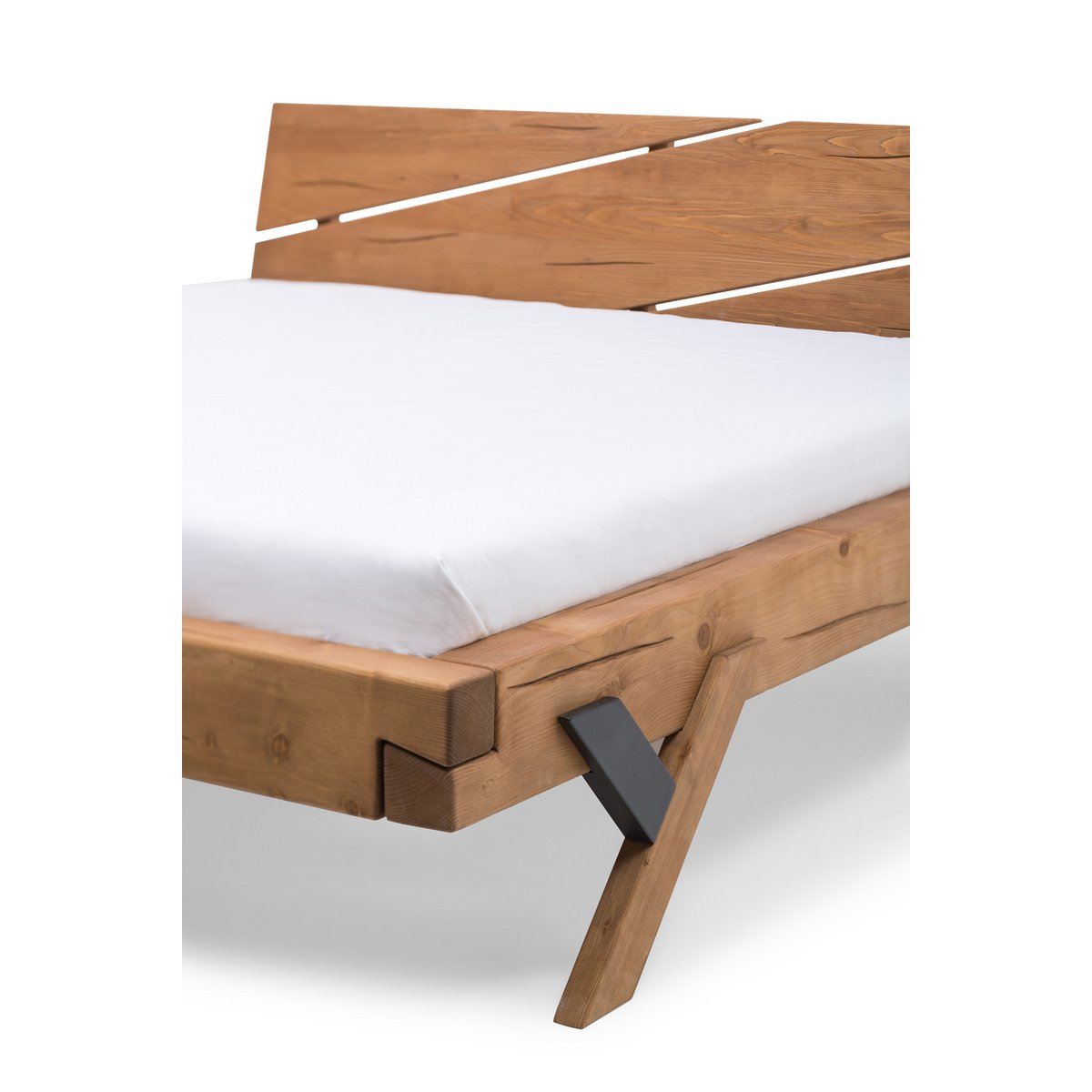 Beam bed 200 x 200 cm