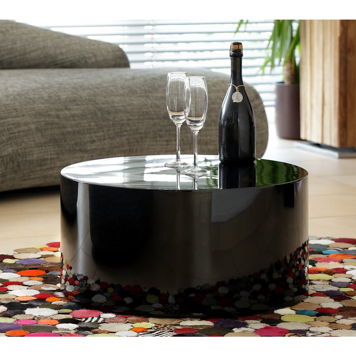 Coffee table Ø 60 cm round black