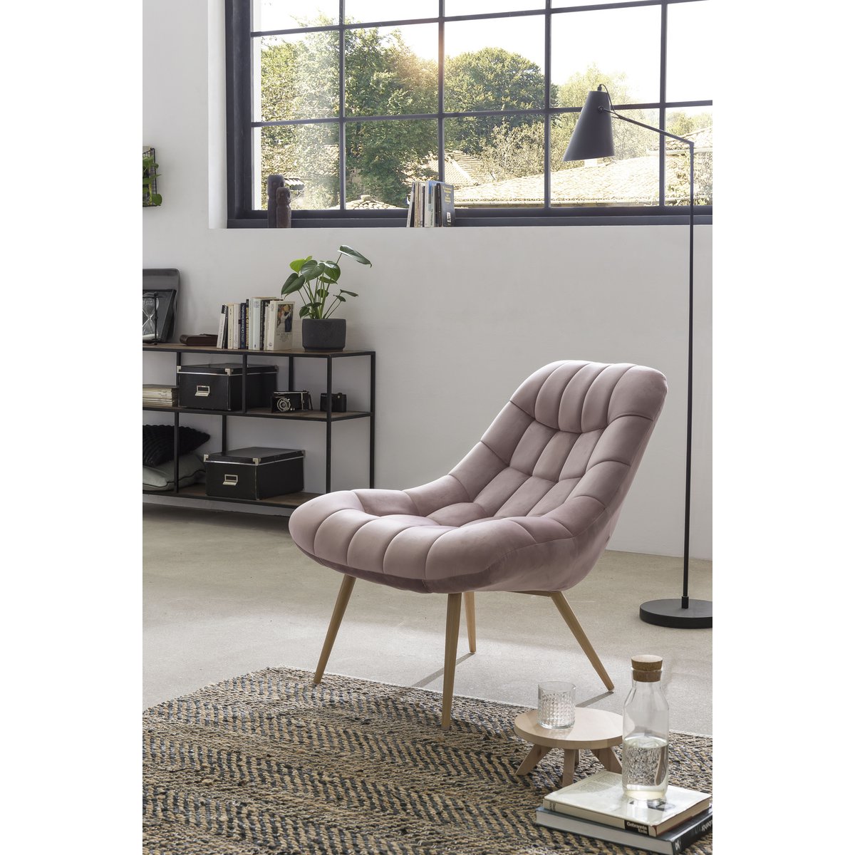 Armchair XXL velvet pink metal wood look