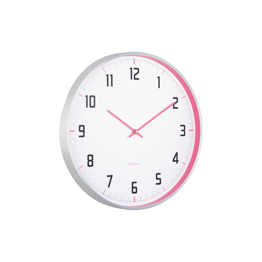 Wanduhr Sportlich