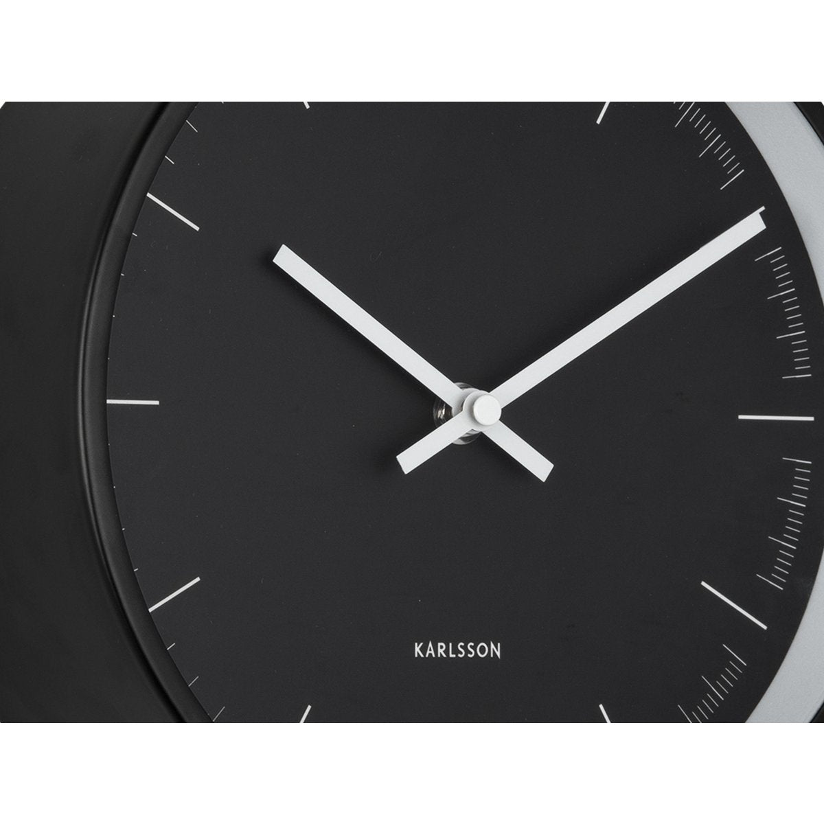 Wanduhr Odense Deep