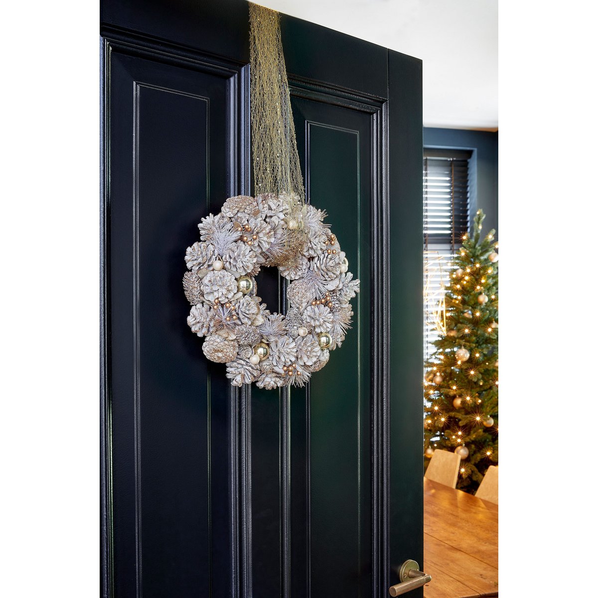 Weihnachtskranz Hanley White