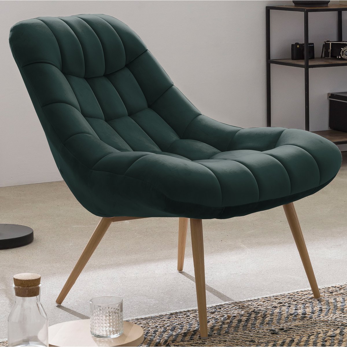 Armchair XXL velvet green metal wood look