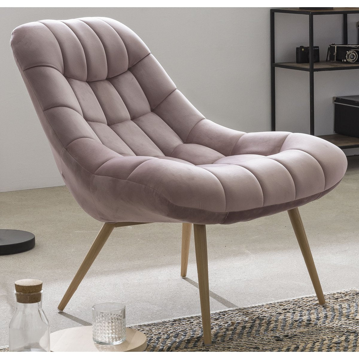Armchair XXL velvet pink metal wood look