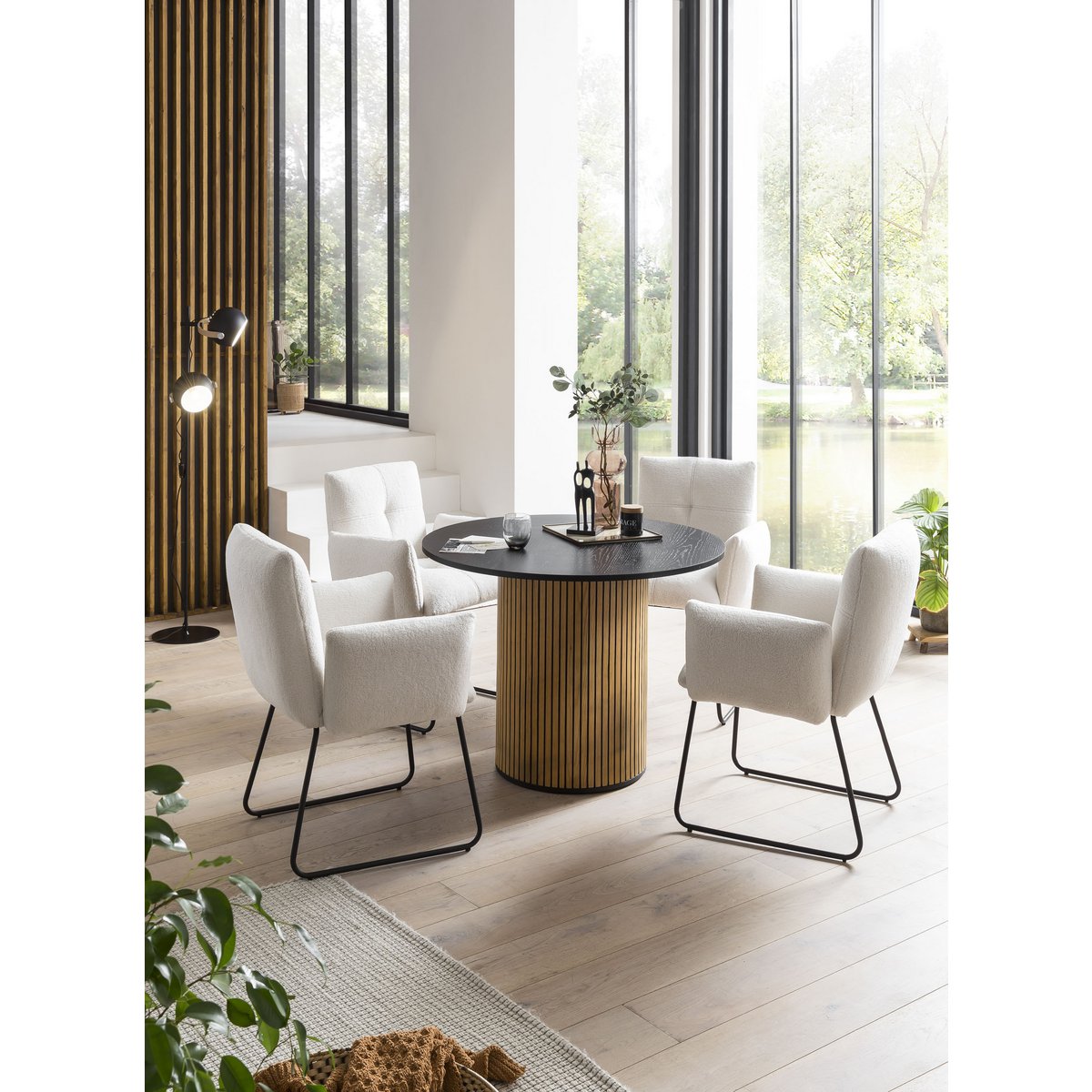 Dining table Ø 120 cm
