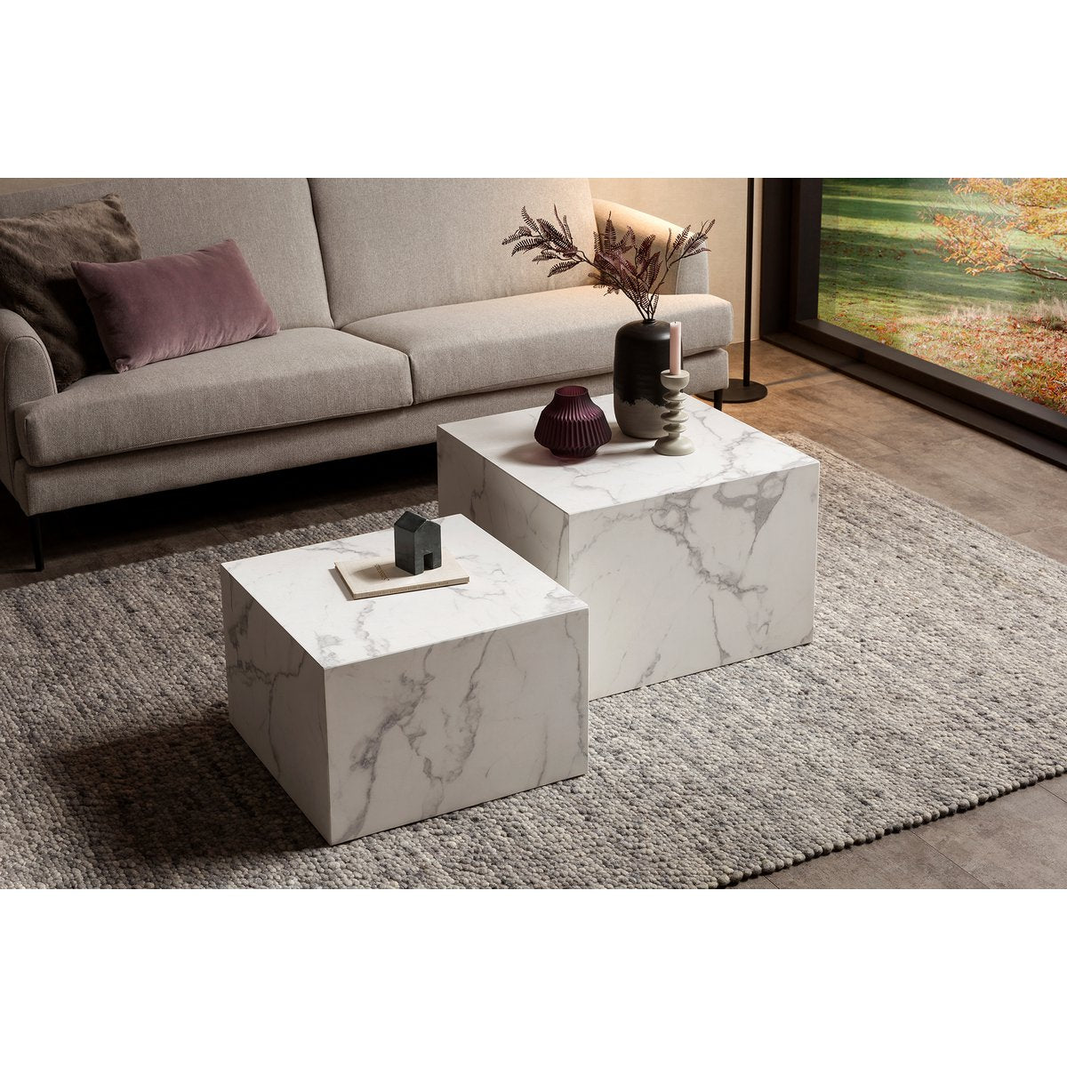 Coffee table set of 2