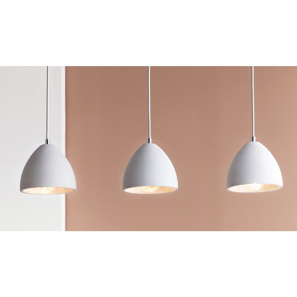 Hanging lamp with 3 lights