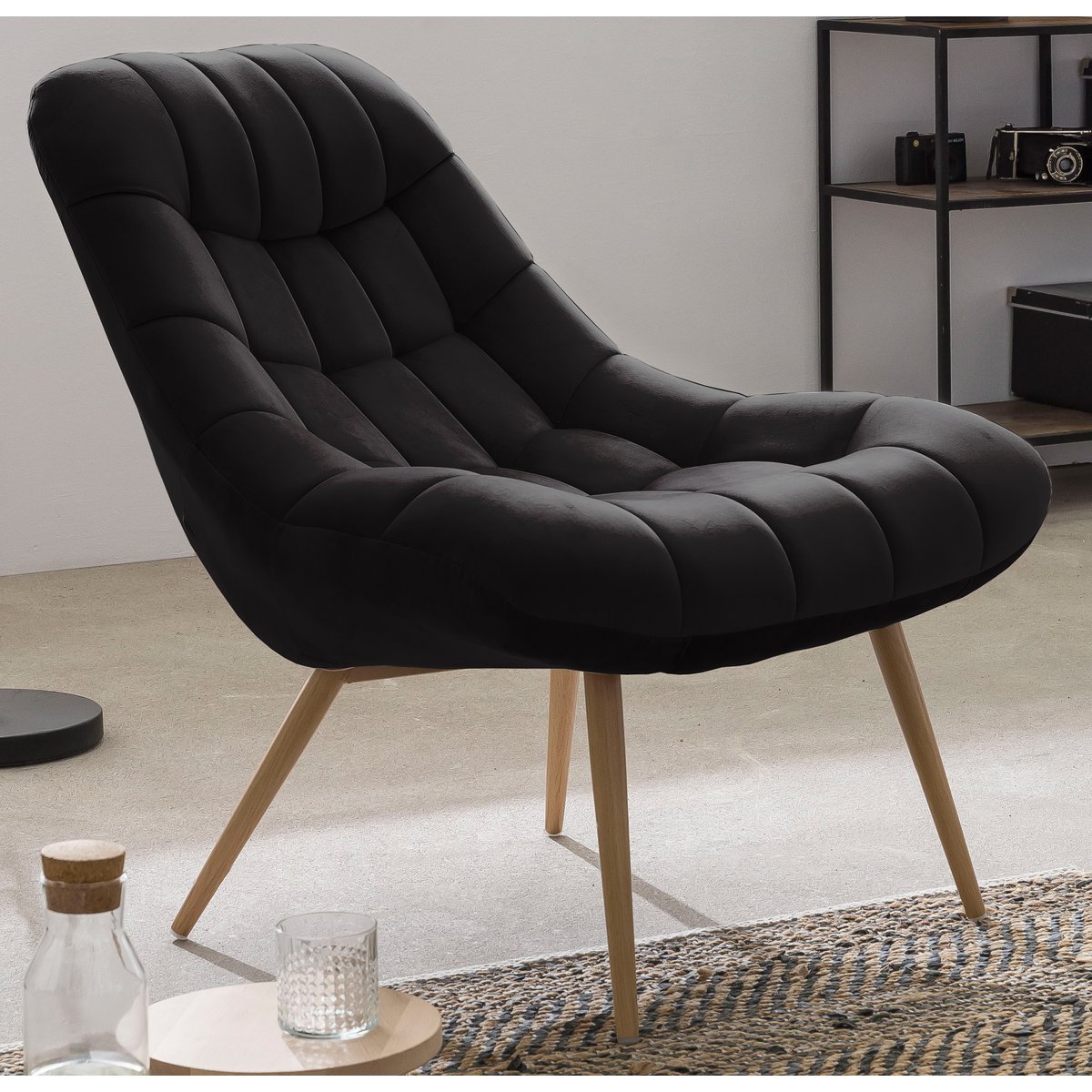 Armchair XXL velvet black metal wood look