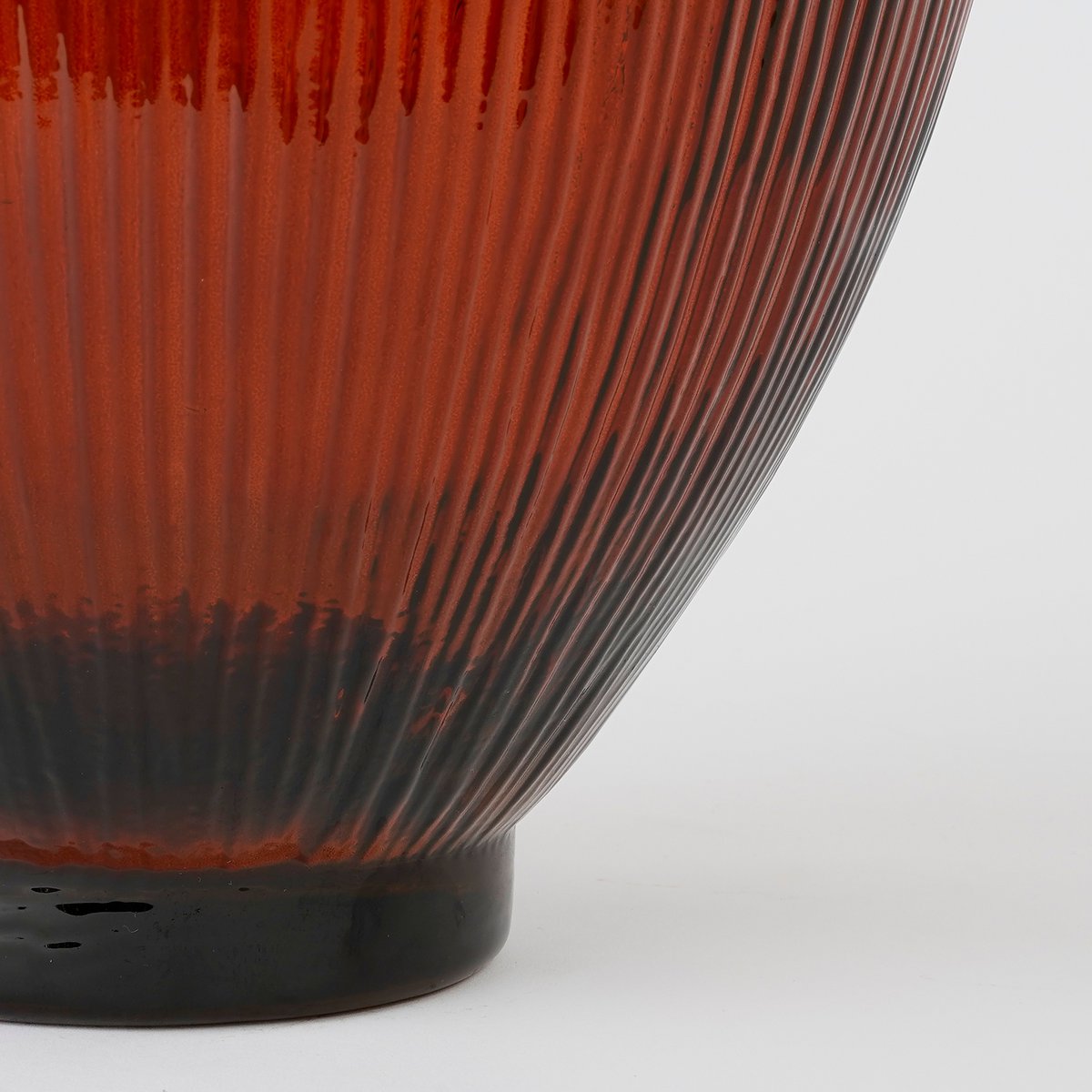 Firenza Flaschenvase – H59 x Ø29 cm – Recyceltes Glas – Dunkelbraun